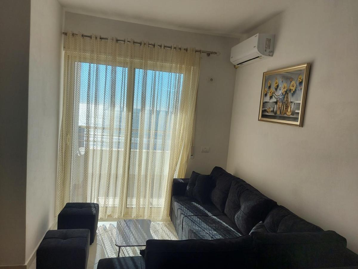 דורס Bral Apartment 7 - Two-Bedroom With Seaview מראה חיצוני תמונה