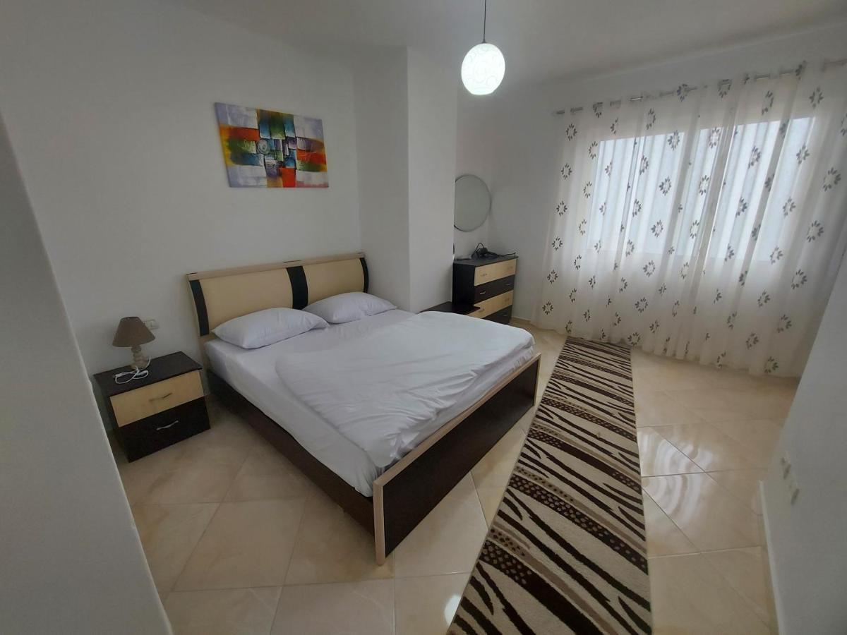 דורס Bral Apartment 7 - Two-Bedroom With Seaview מראה חיצוני תמונה