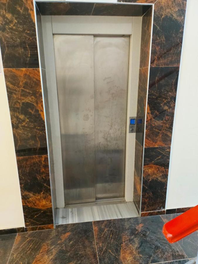 דורס Bral Apartment 7 - Two-Bedroom With Seaview מראה חיצוני תמונה