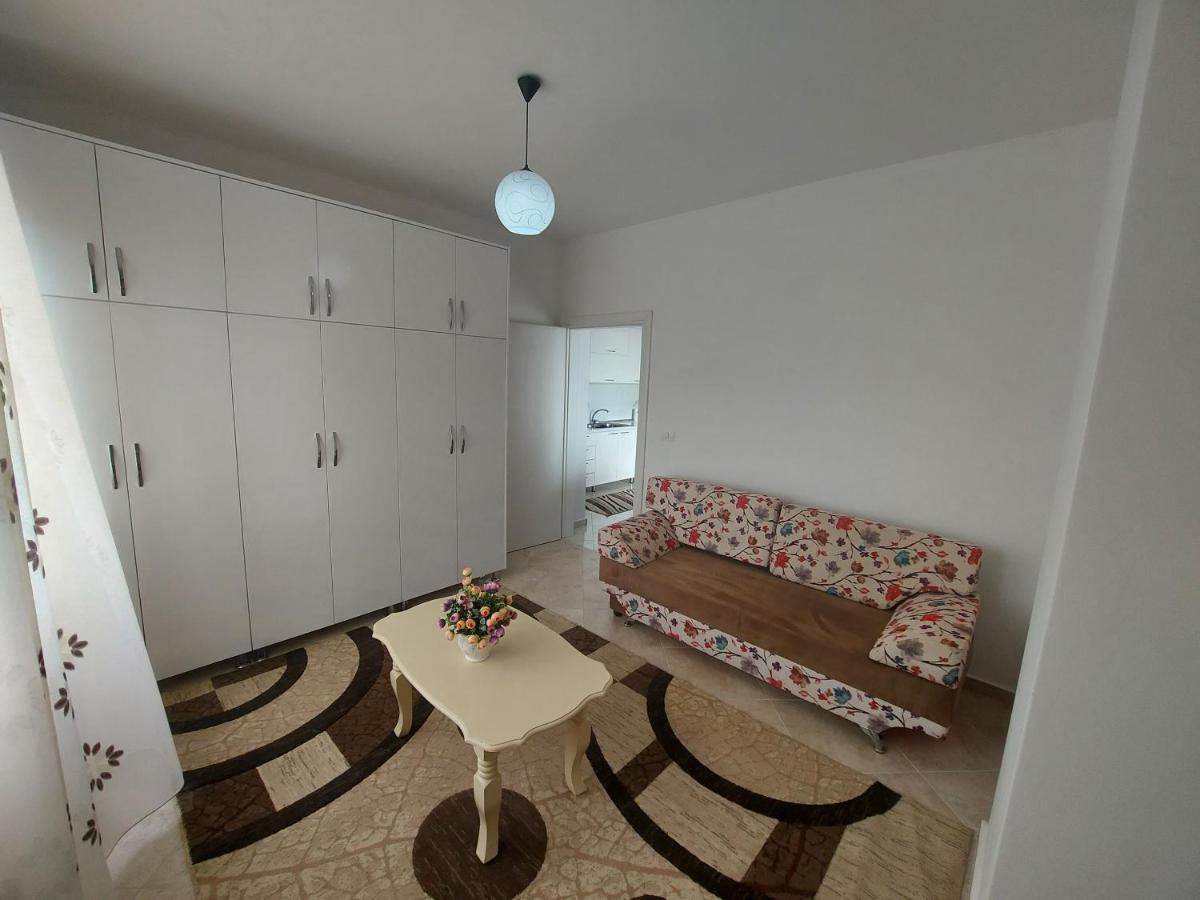 דורס Bral Apartment 7 - Two-Bedroom With Seaview מראה חיצוני תמונה